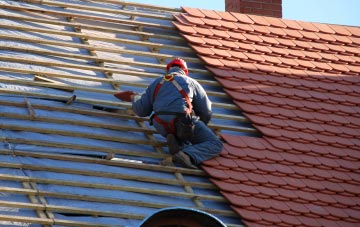 roof tiles Bradden, Northamptonshire